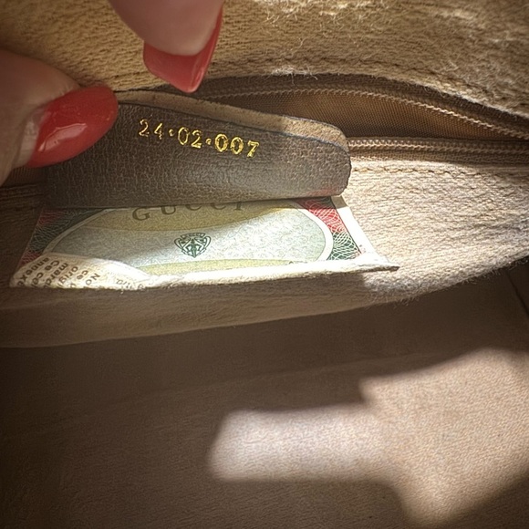 Gucci Boston - Picture 8 of 15